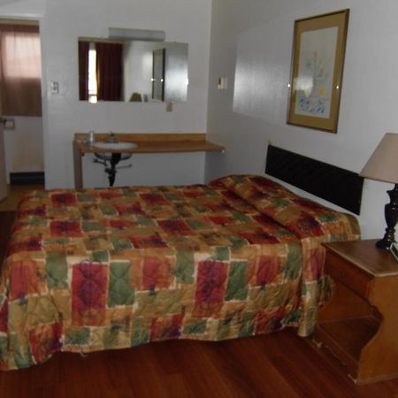 Virden Motel Εξωτερικό φωτογραφία